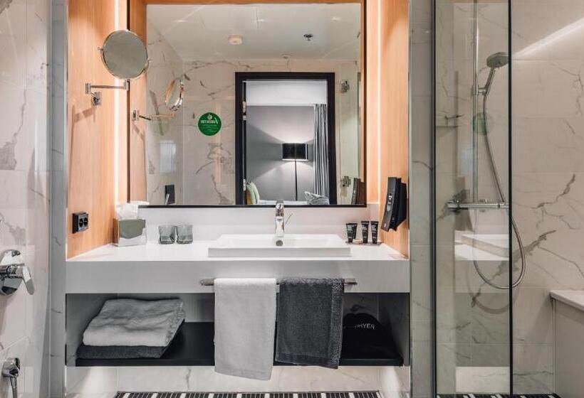 חדר משפחתי, Clarion Hotel Aviapolis