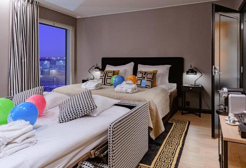 חדר משפחתי, Clarion Hotel Aviapolis