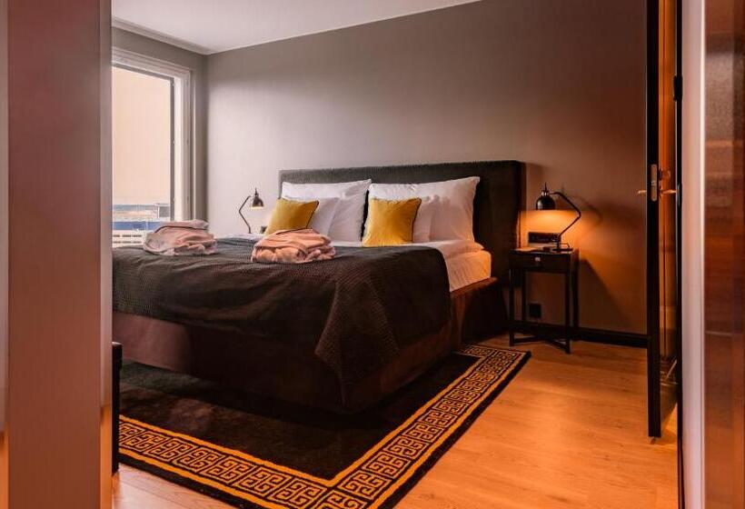 סוויטת ג'וניור, Clarion Hotel Aviapolis