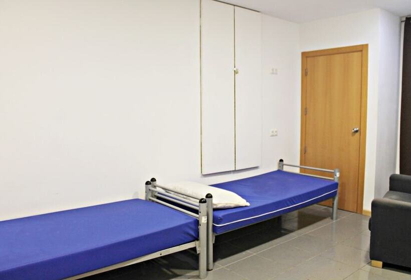 חדר בסיסי, Galaxy Star Hostel Barcelona