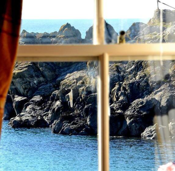 디럭스 스위트 바다 전망, Crown