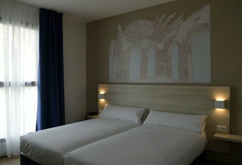 غرفة قياسية, Balneario De Graena