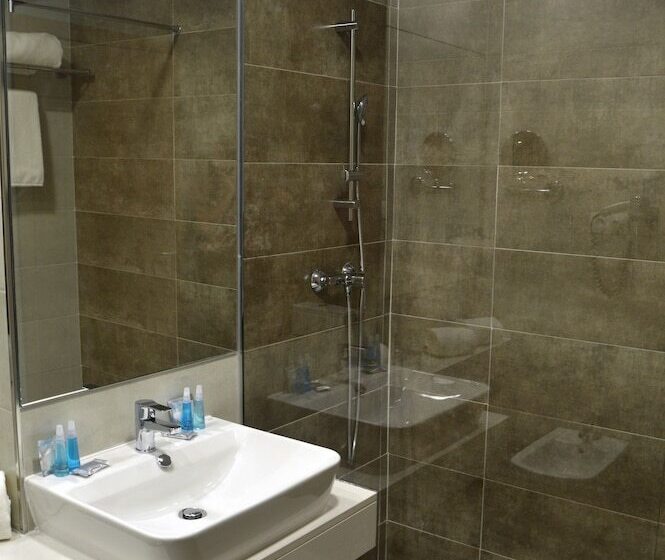 غرفة قياسية, Balneario De Graena