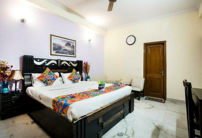 Chambre Deluxe, Fabexpress Ivy Inn Sector 35