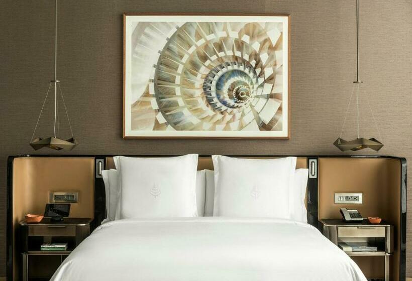 חדר דחוקס עם מיטת קינג, Four Seasons Hotel Dubai International Financial Centre