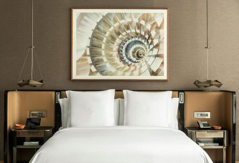 חדר סטנדרט עם מיטת קינג, Four Seasons Hotel Dubai International Financial Centre