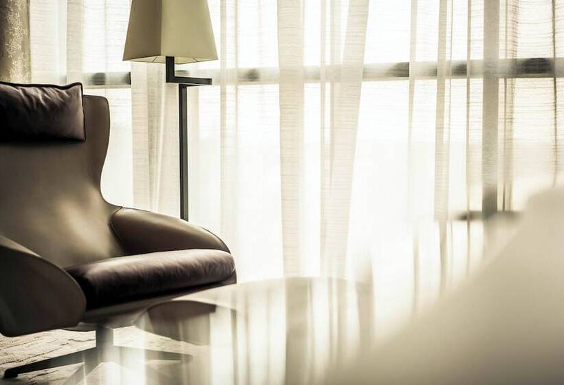 סטודיו סטנדרט מיטה זוגית, Four Seasons Hotel Dubai International Financial Centre