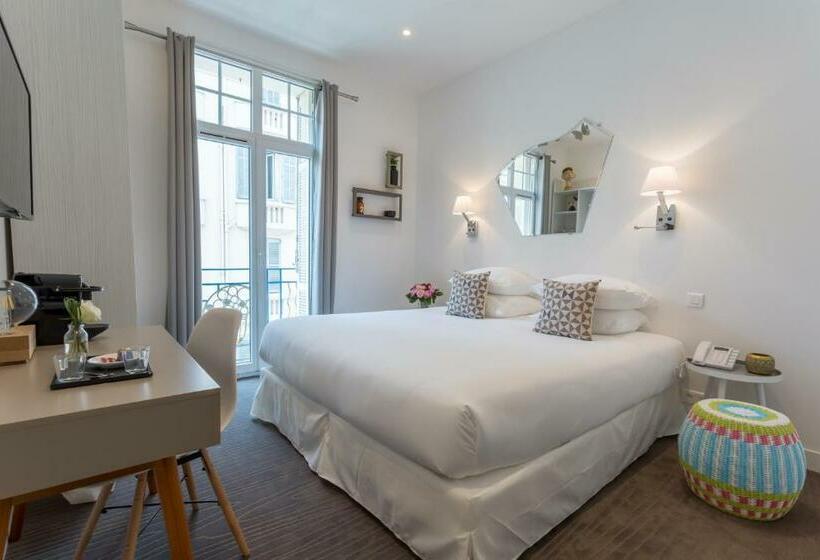 スーペリアールーム, Yelo Belle Epoque Powered By Sonder