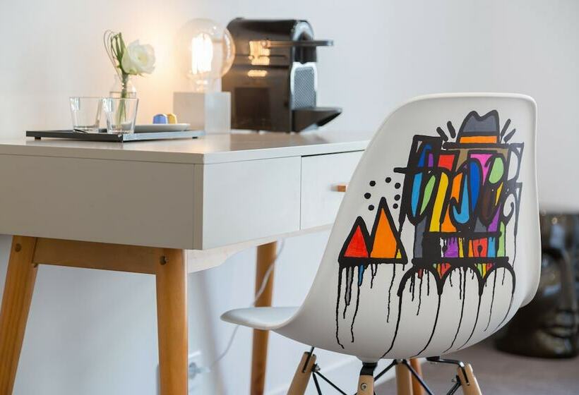 クラシックシングルルーム, Yelo Belle Epoque Powered By Sonder