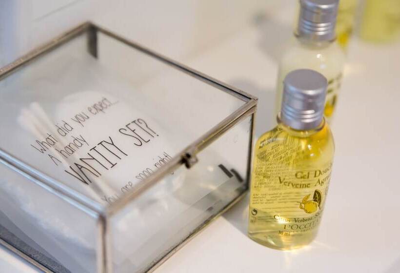 クラシックシングルルーム, Yelo Belle Epoque Powered By Sonder