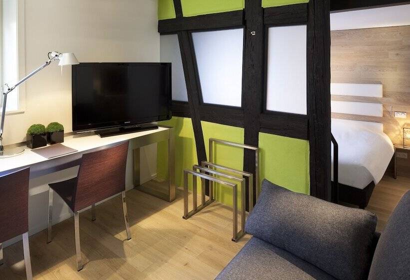 Люкс, Le Colombier Suites