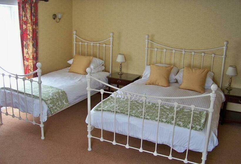 ファミリールーム, Mckays