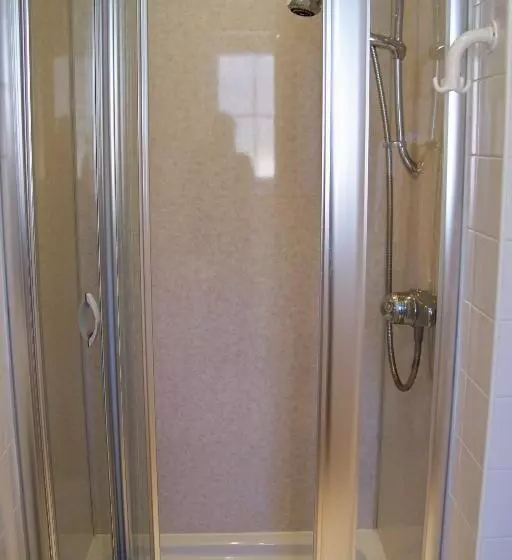 Habitación Estàndard Individual, Mckays