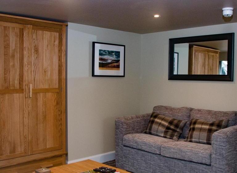 デラックスルーム, Mckays