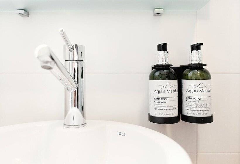 اتاق استاندارد یک نفره, Okako San Sebastian