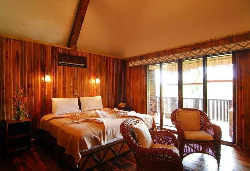 اتاق استاندارد با بالکن, Palau Plantation Resort
