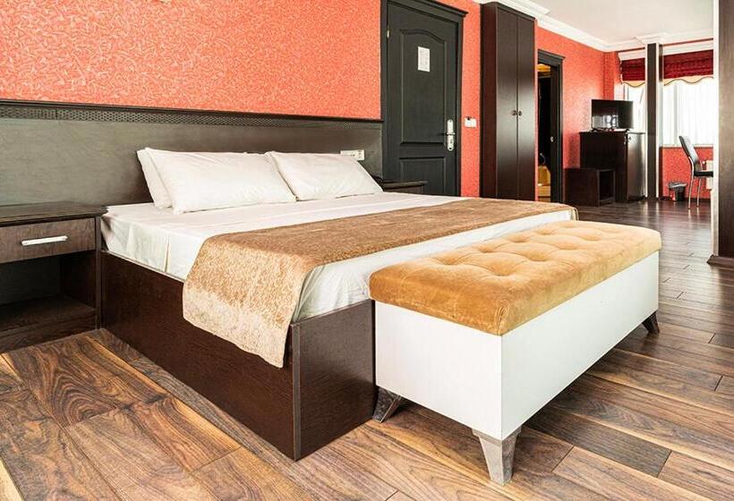 مجموعه ویستا شهر, Pamuk City