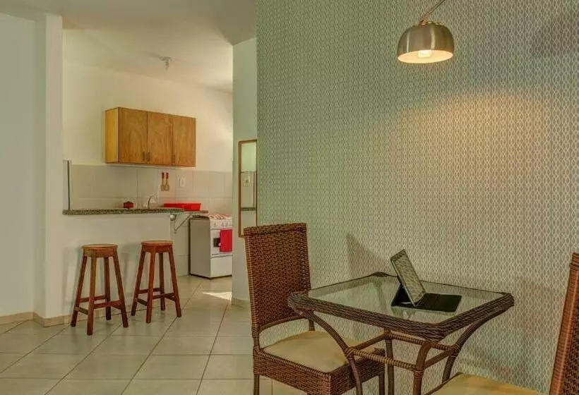 1 Schlafzimmer Apartment Poolblick, Pousada Lua E Mar