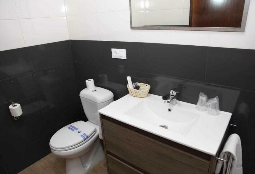 غرفة قياسية فردية, Lorenzo