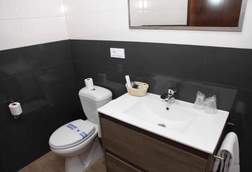 غرفة قياسية رباعية, Lorenzo