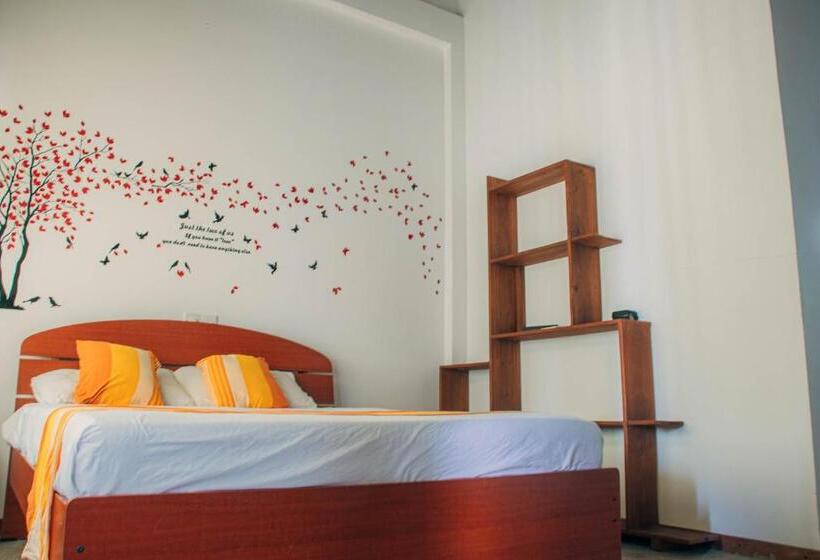 Номер Стандарт Трехместный, Shell Resort