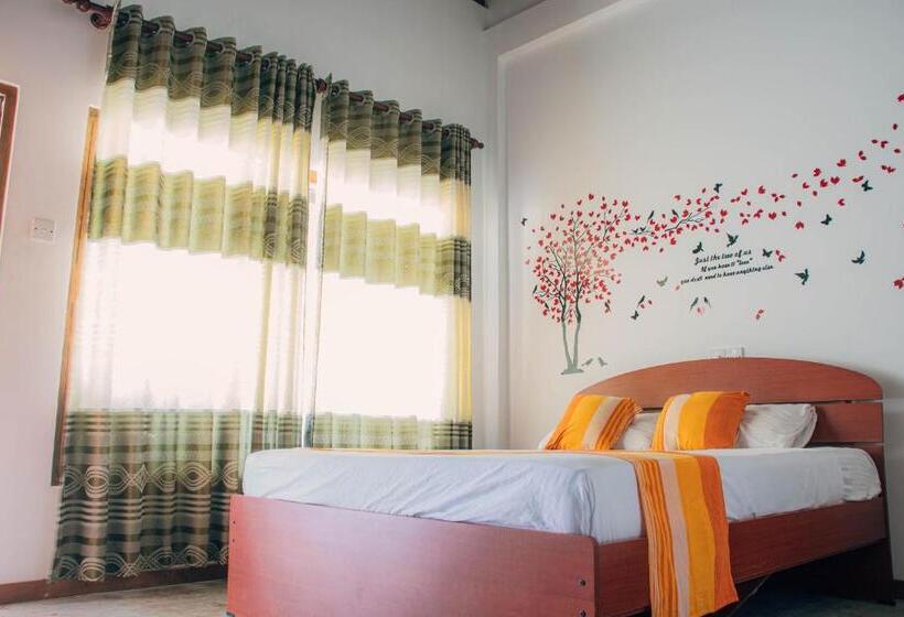 Номер Стандарт Трехместный, Shell Resort
