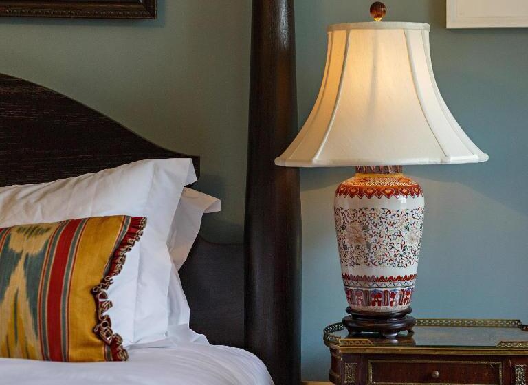 一楼标准间, The Assembly House