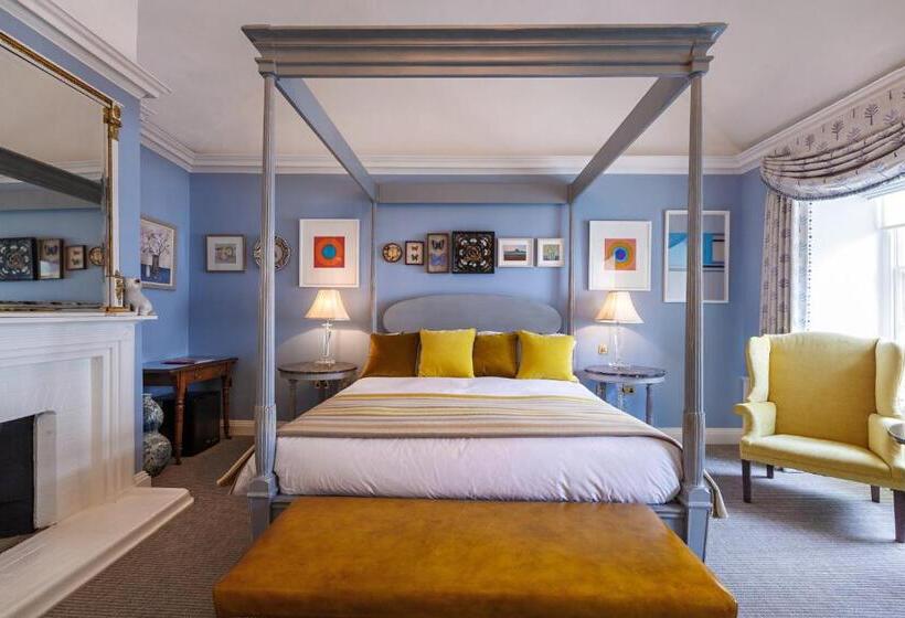 套房, The Assembly House