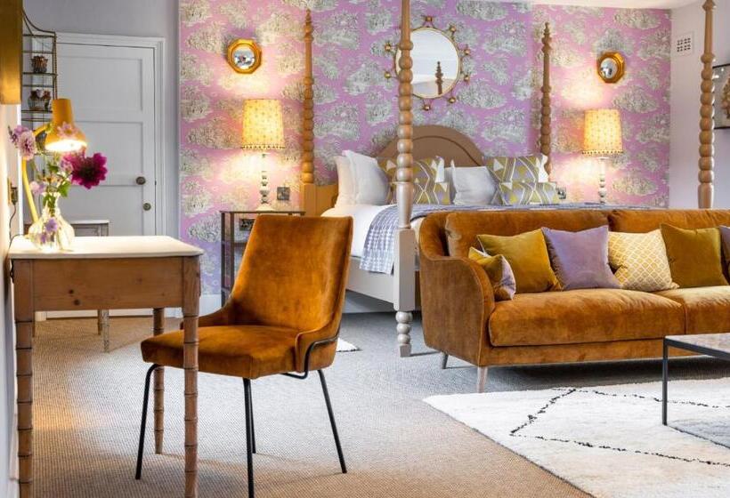 豪华房间, The Assembly House