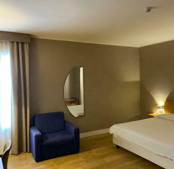 סוויטת ג'וניור, Vittoria Parc