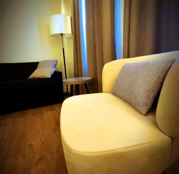 Четырехместный Номер Стандарт, Vittoria Parc