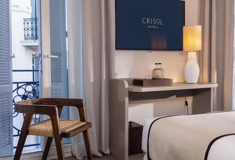 Camera Superiore, Crisol Belle Epoque