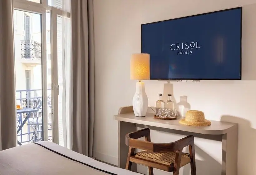 Camera Superiore, Crisol Belle Epoque