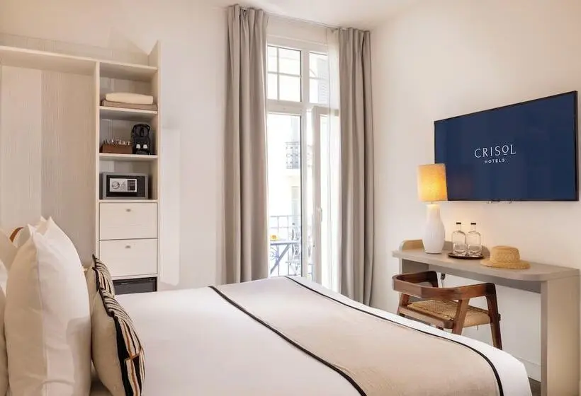 Camera Superiore, Crisol Belle Epoque