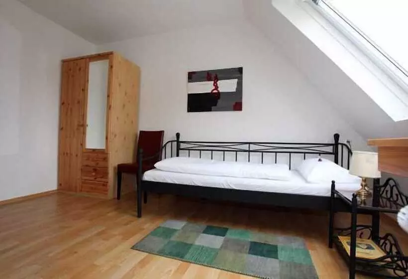 Standard Yhden Hengen Huone, Trip Inn Landhotel Krone