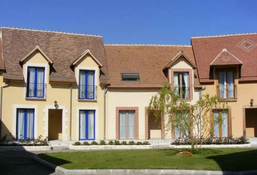 スタンダードスタジオ, Les Belleme Golf   Self Catering Apartments