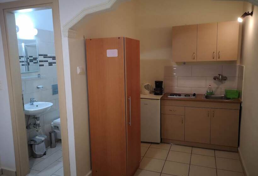 Studio Standard, Nicolas Studios & Apartments