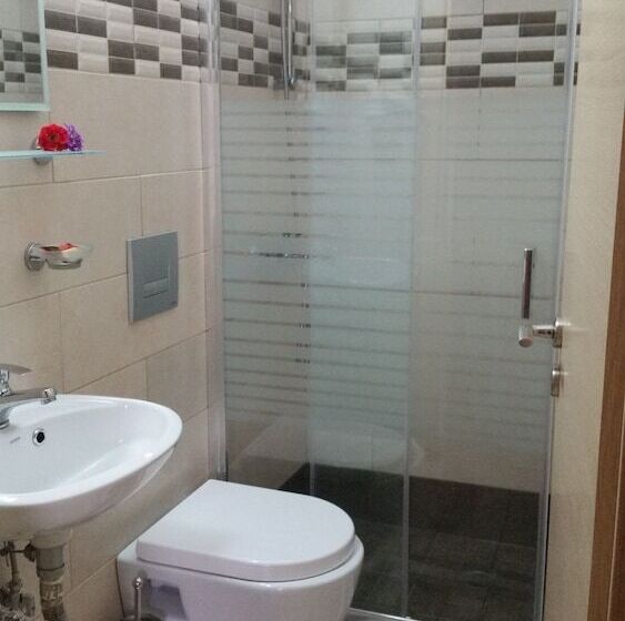 Studio Standard, Nicolas Studios & Apartments