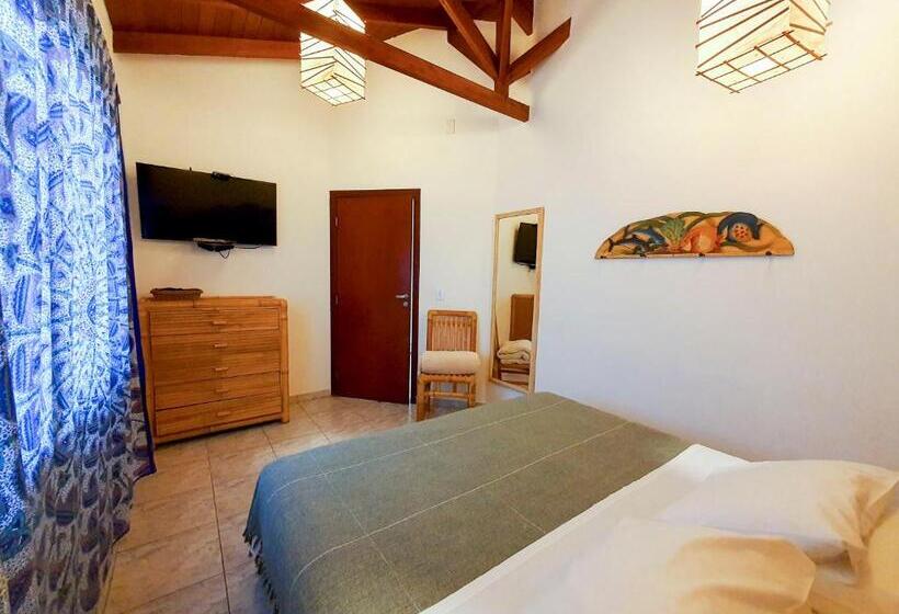 スタンダードスタジオ, Pousada Pura Vida Maresias