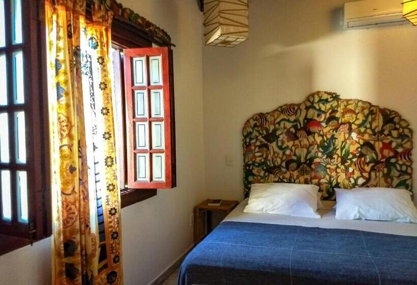 スタンダードスタジオ, Pousada Pura Vida Maresias