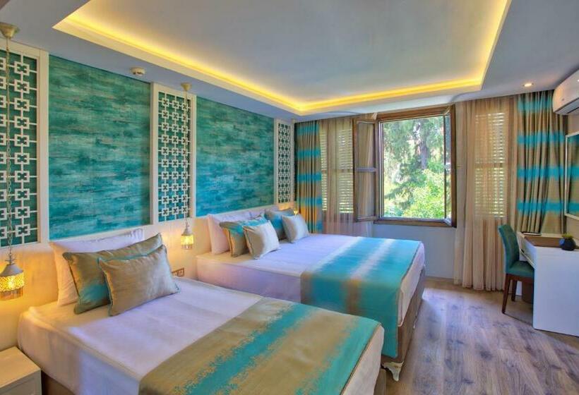 Standard Triple Room, Route Hotel Kaleici   Adult Only