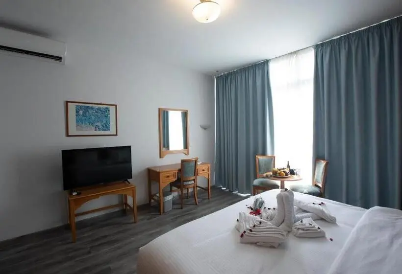 اتاق سوپریور با تخت بزرگ, El Sheikh Suites