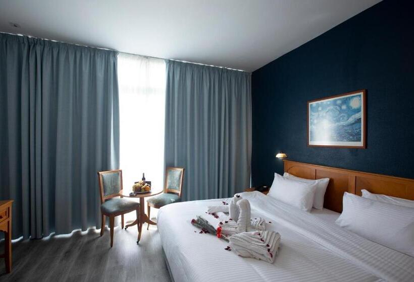 اتاق سوپریور با تخت بزرگ, El Sheikh Suites