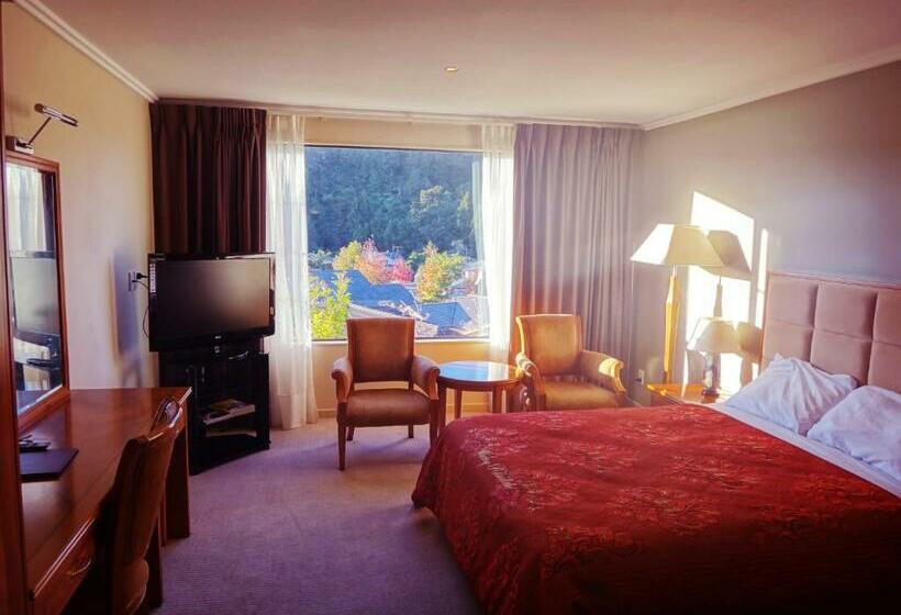 스탠다드 스튜디오, Albany Rosedale Motel