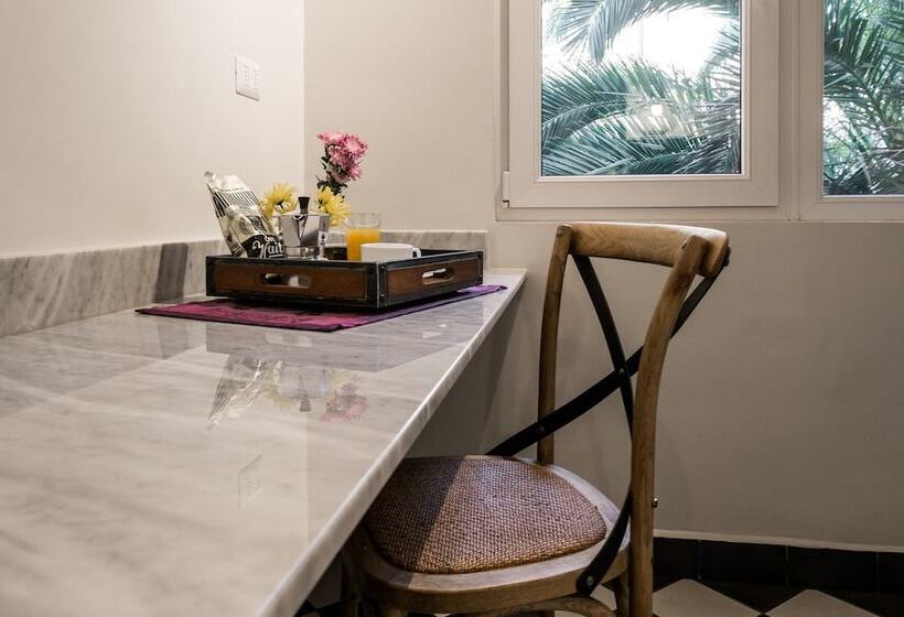 דירת חדר, Apart Hotel B