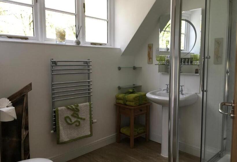 غرفة سوبيريور سرير كينج, Cherrywood Lodge