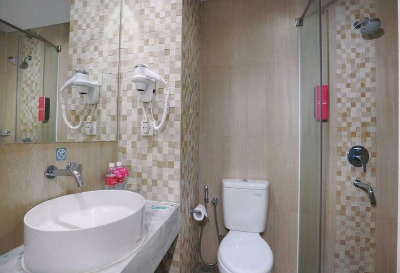 Номер Стандарт Плюс, Favehotel Malioboro   Yogyakarta