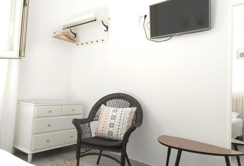 اتاق استاندارد در طبقه همکف, La Siesta De Picasso