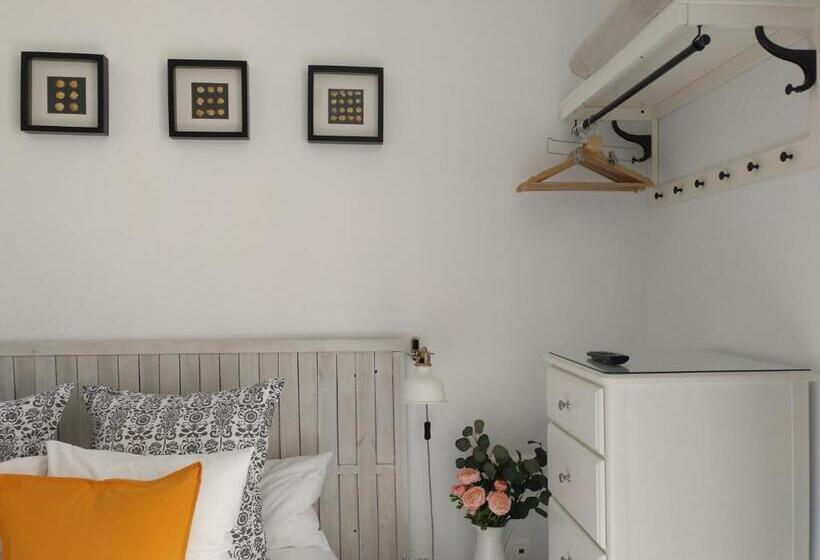 اتاق استاندارد در طبقه همکف, La Siesta De Picasso