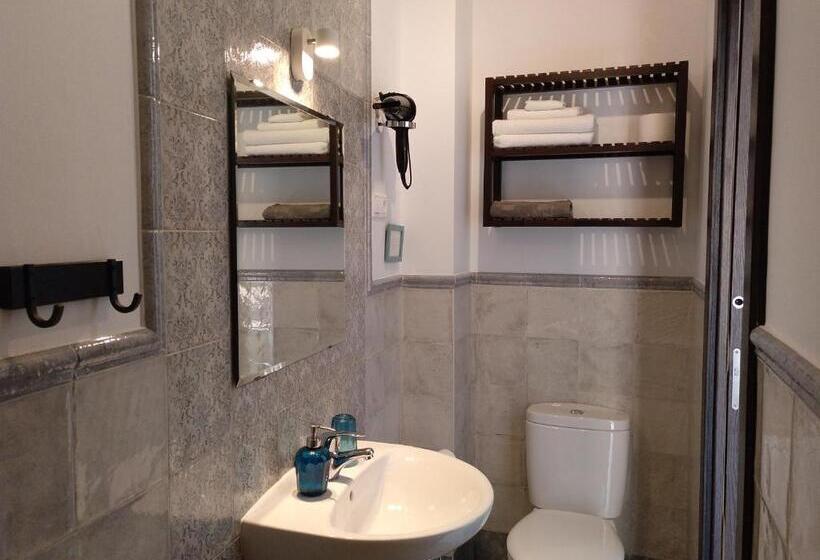 اتاق استاندارد با بالکن, La Siesta De Picasso